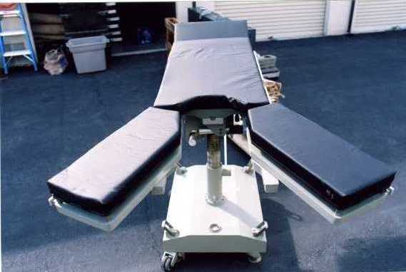 C-Arm compatibles Mesas Quirúrgicas del Ejército de Estados Unidos - 6 Unidades-Nunca usado